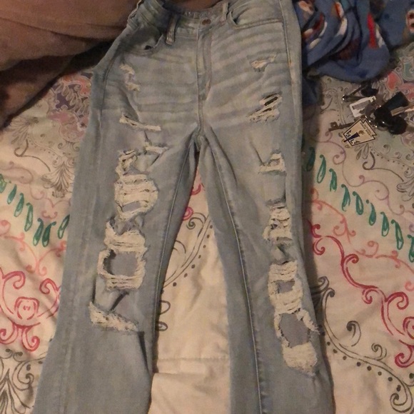 size 8 AE pants - Picture 3 of 4